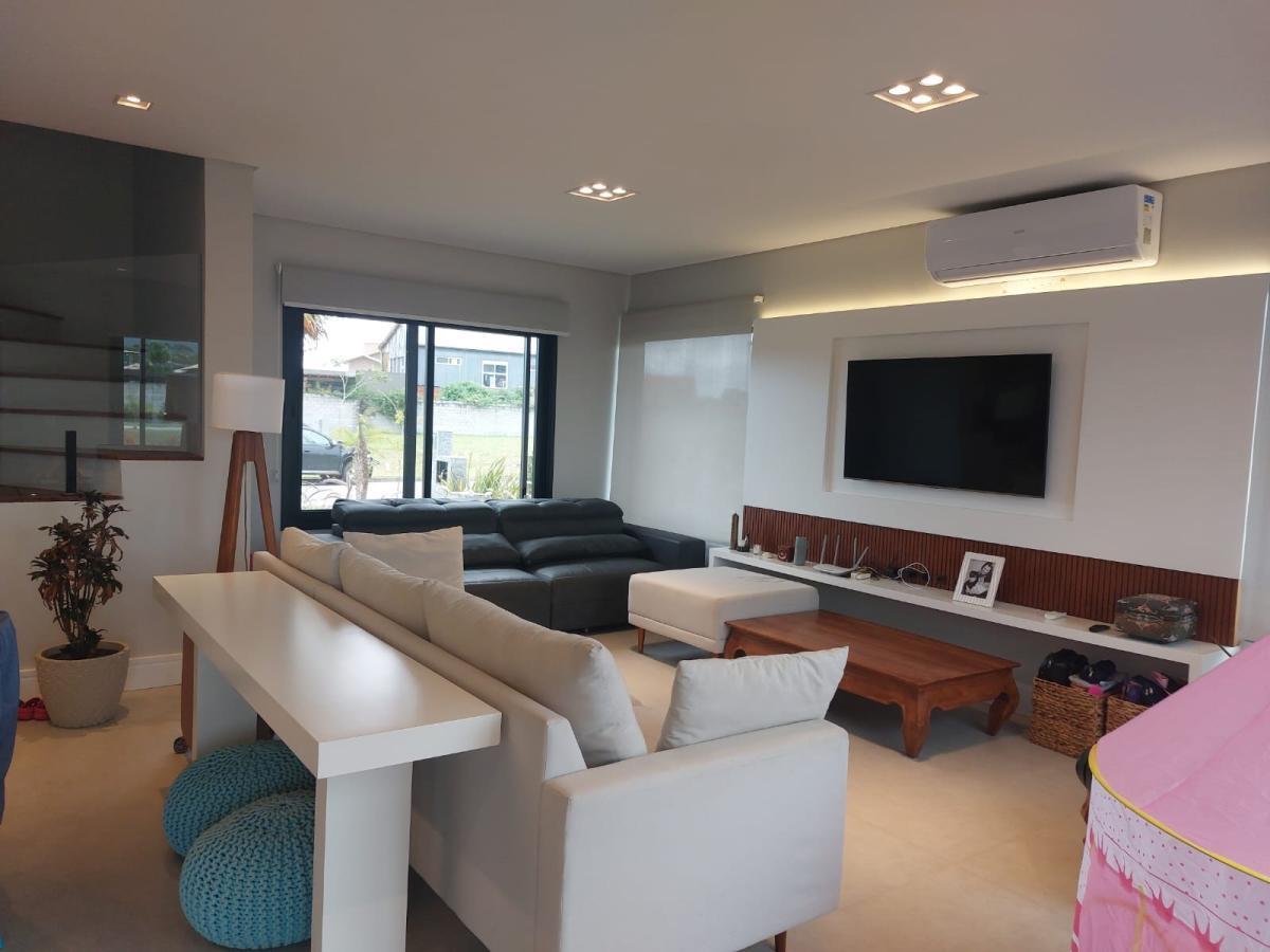 Casa em condomínio beira de lagoa — foto 4