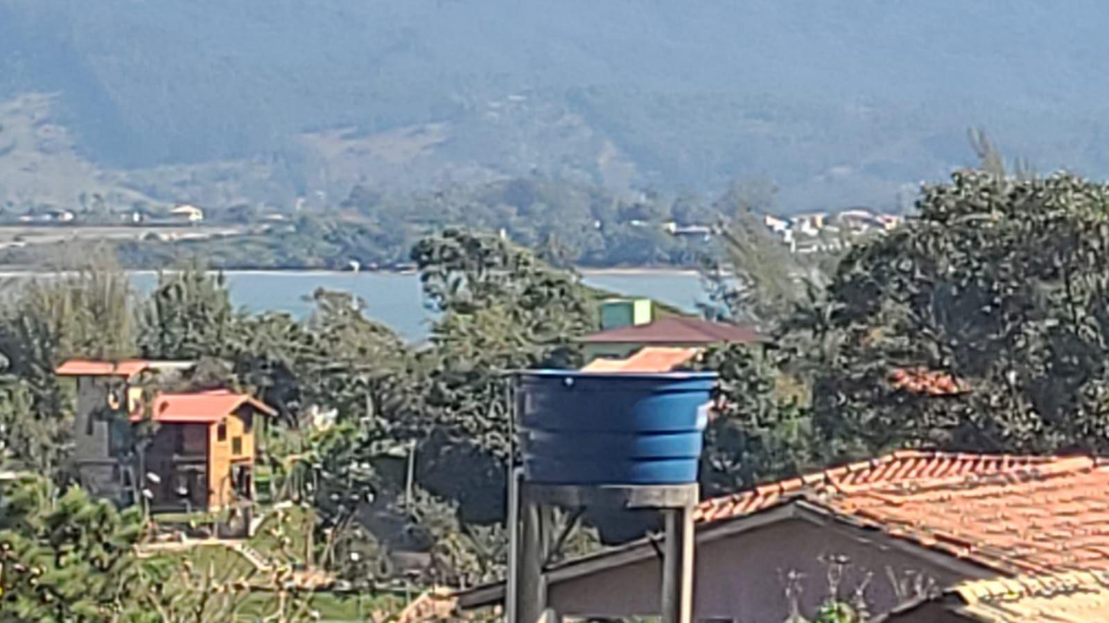 Lindo Terreno na Praia do Rosa — foto 1