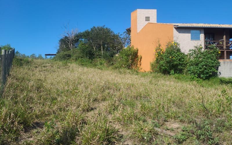 Lindo Terreno na Praia do Rosa — foto 5