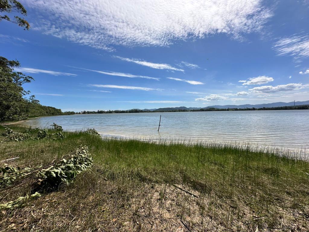 Beira de Lagoa No rosa — foto 2